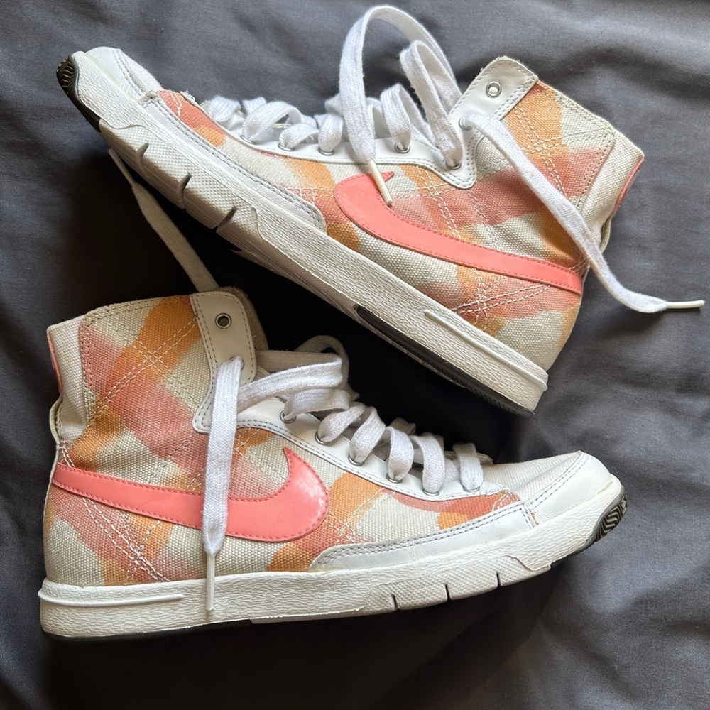 Nike Blazer Mid Plaid Gray Orange Peach Women’s Sz 6 Casual Funky Street